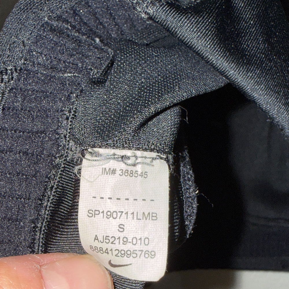 Nike Black and Light Blue Sports Bras Bundle - Picture 6 of 6